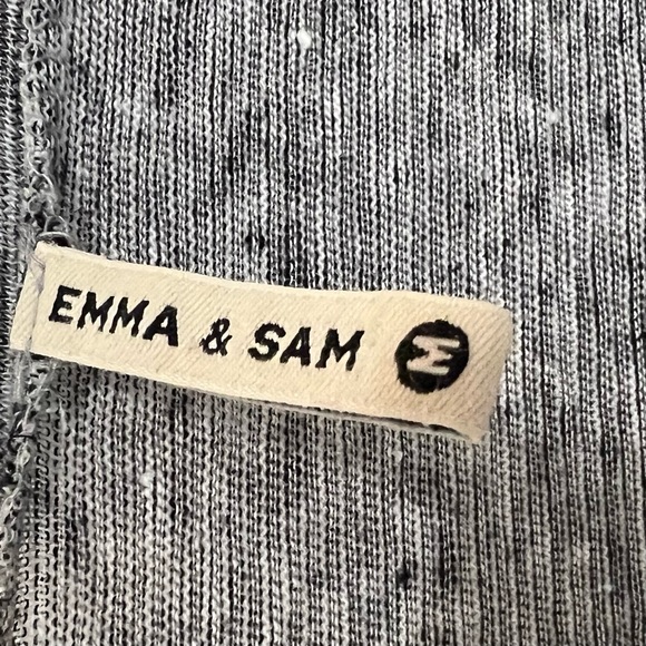 🤑 5/$20 Emma & Sam LF Short Sleeve Striped Ripped Distressed Style Tee Shirt - Picture 4 of 7